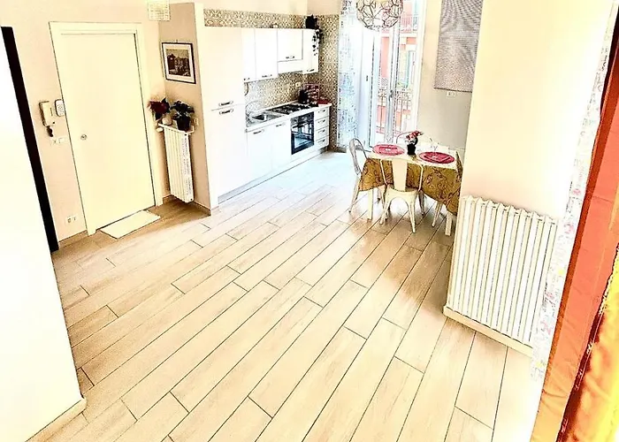 Апартаменты B8 *