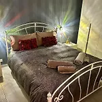 B8 Apartamento *