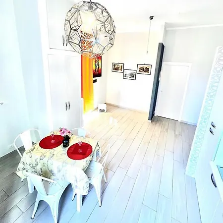 B8 Апартаменти Барі